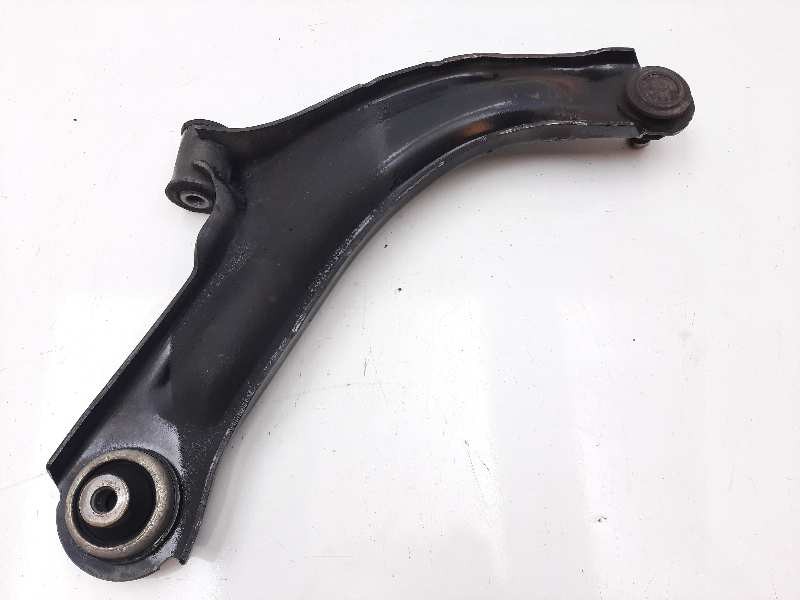 Recambio de brazo suspension inferior delantero izquierdo para renault clio iii expression referencia OEM IAM N691L  