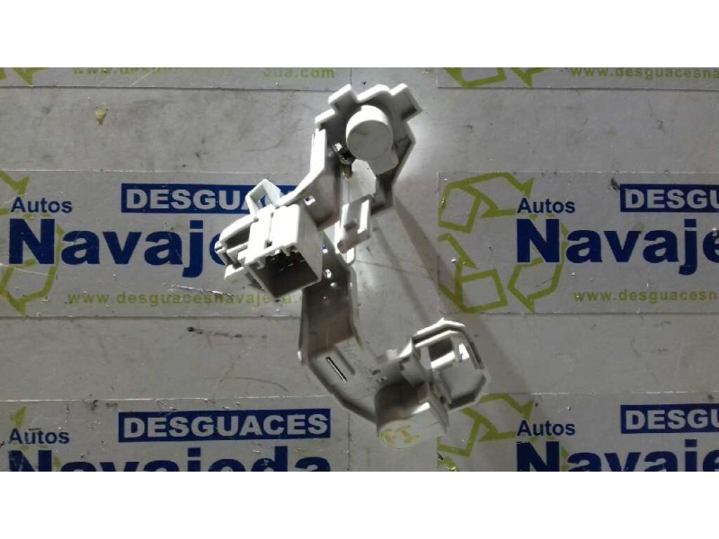 Recambio de portalamparas para ford fiesta (cb1) referencia OEM IAM  TRASERO IZQUIERDO 