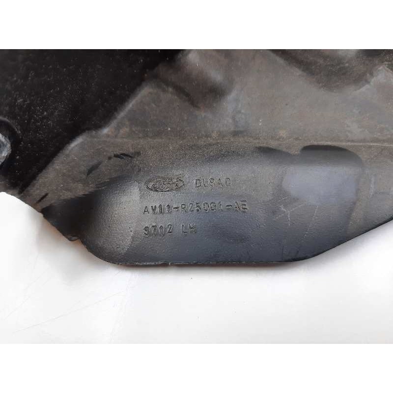 Recambio de soporte / guia puerta corredera para ford b-max titanium referencia OEM IAM AV11R25001 AV11R25029AD AV11R250A69