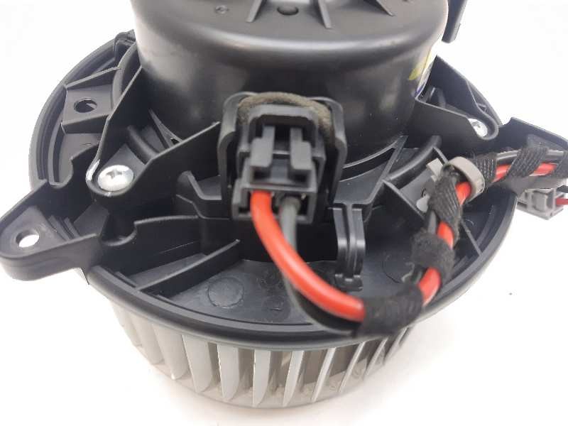 Recambio de motor calefaccion para opel insignia sports tourer edition referencia OEM IAM 5242673401  