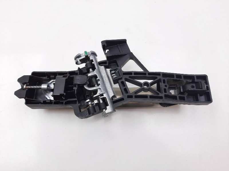 Recambio de maneta exterior lateral izquierda para ford b-max titanium referencia OEM IAM AV11R264B17  