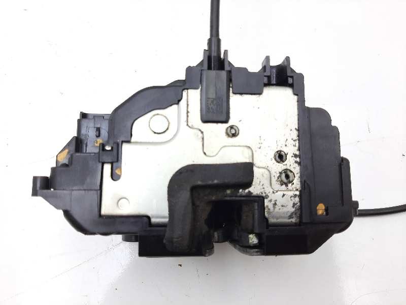 Recambio de cerradura puerta delantera derecha para renault clio iii expression referencia OEM IAM 8200300127J  