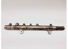 Recambio de rampa inyectora para renault laguna ii grandtour (kg0) privilege referencia OEM IAM 7700114017  