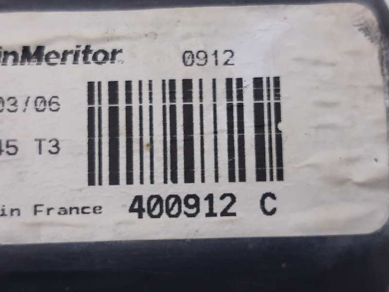 Recambio de elevalunas delantero derecho para peugeot 207 xs referencia OEM IAM 9681182280S 400912C 