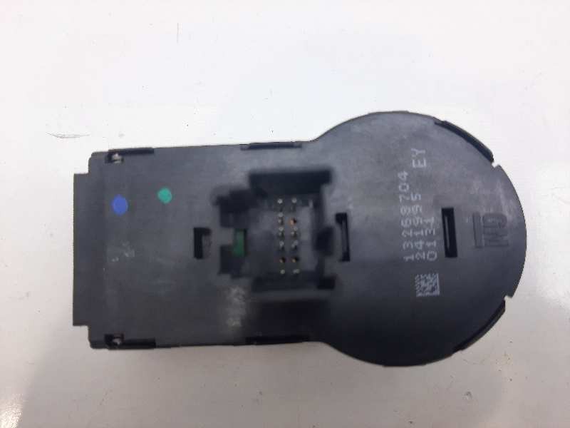 Recambio de mando luces para opel insignia sports tourer edition referencia OEM IAM 13268704  