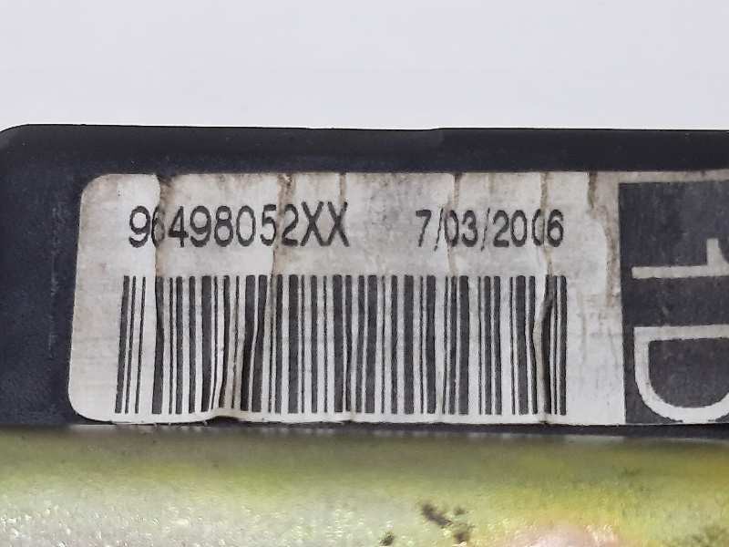 Recambio de cinturon seguridad delantero derecho para peugeot 207 xs referencia OEM IAM 96498052XX  