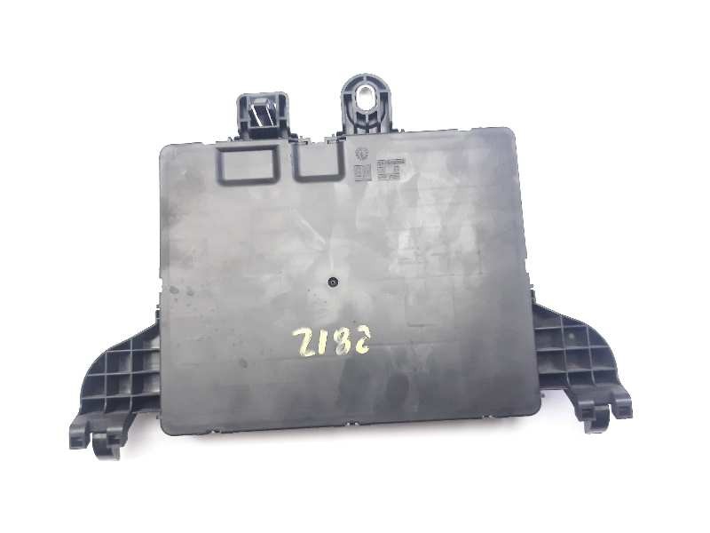 Recambio de caja reles / fusibles para opel insignia sports tourer edition referencia OEM IAM 1327731803  