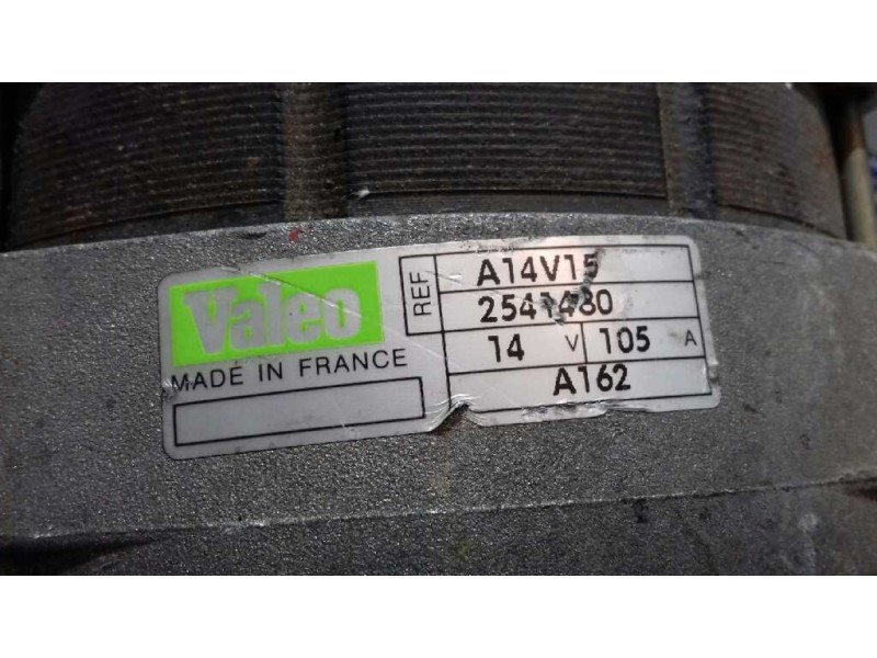 Recambio de alternador para bmw serie 5 berlina (e34) 2.0 24v referencia OEM IAM 2542118 VALEO 105A 2541480