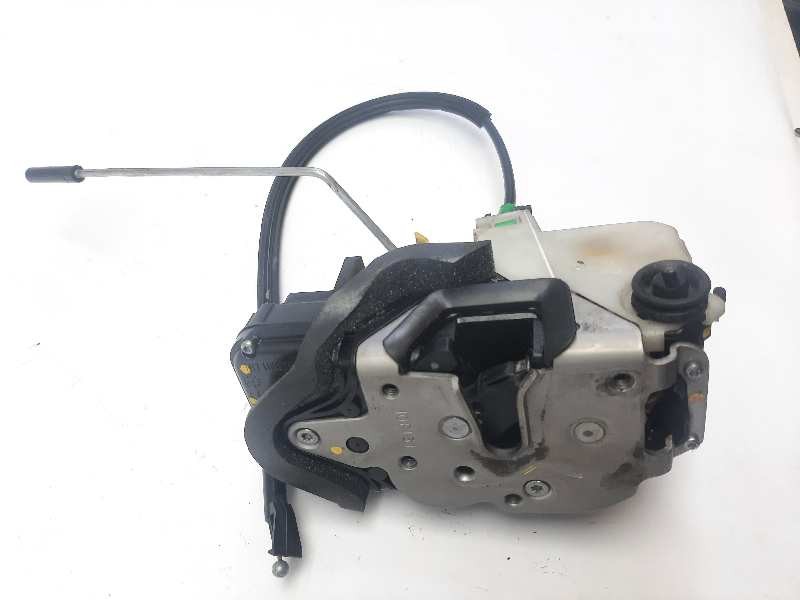 Recambio de cerradura puerta trasera izquierda para opel insignia sports tourer edition referencia OEM IAM 3023881LH1  