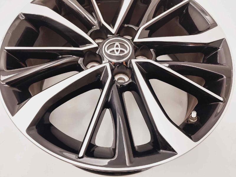 Recambio de llanta para toyota verso active referencia OEM IAM 11BK014BM 426110F200 