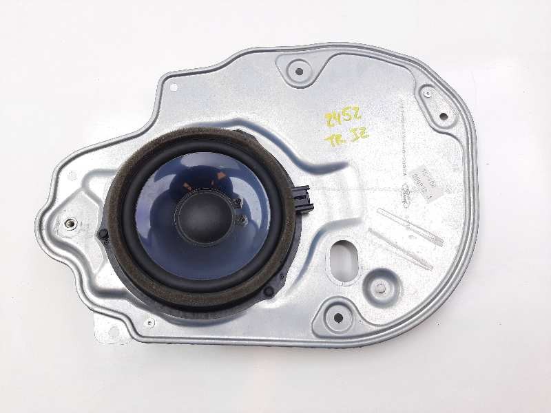 Recambio de no identificado para ford b-max titanium referencia OEM IAM AV11R247A33AC AA6T18808FA 