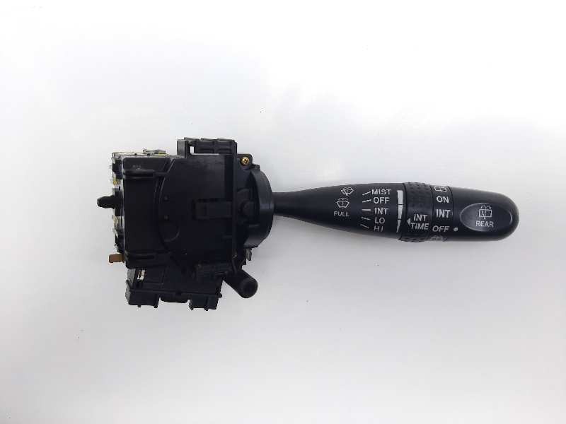 Recambio de mando limpia para toyota corolla (e12) 2.0 d-4d linea sol berlina referencia OEM IAM 173647  