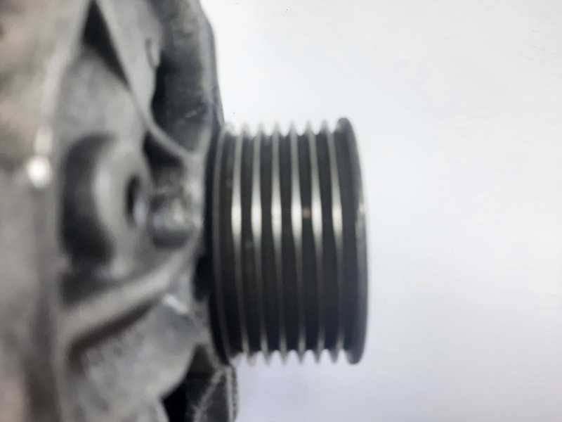 Recambio de alternador para chrysler voyager (gs) 2.5 td le referencia OEM IAM 4727206 0123510037 