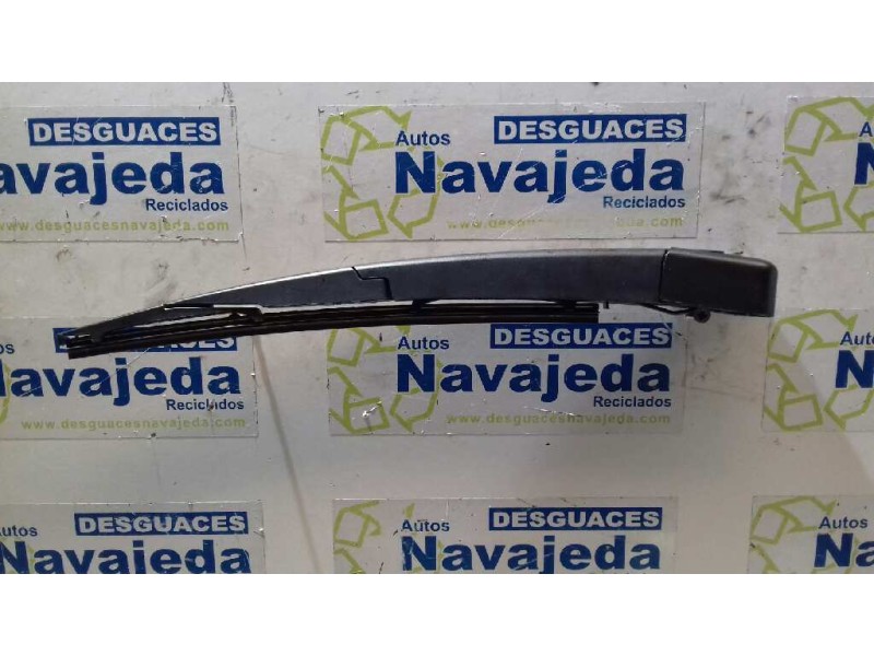 Recambio de brazo limpia trasero para kia carens ( ) concept referencia OEM IAM   