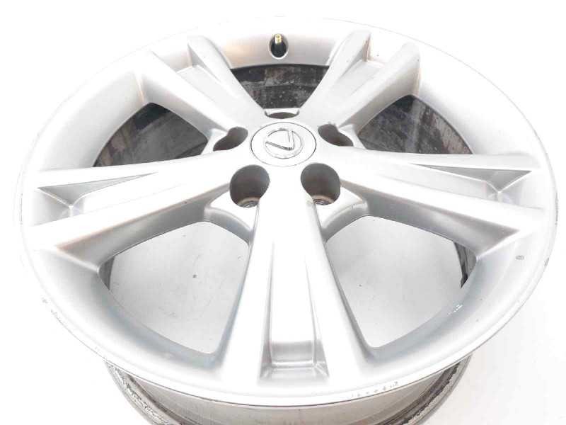 Recambio de llanta para lexus rx 400h referencia OEM IAM 4261A48020  