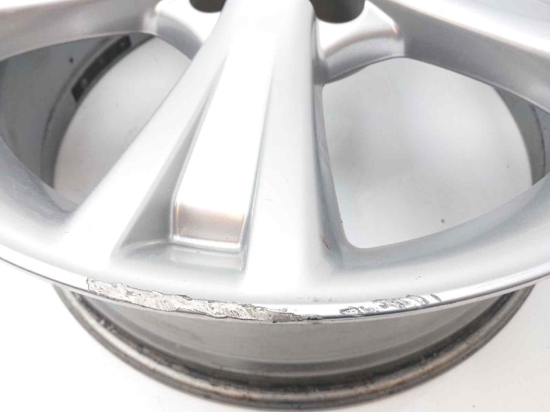 Recambio de llanta para lexus rx 400h referencia OEM IAM 4261A48020  