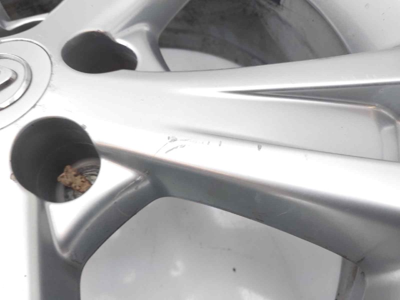 Recambio de llanta para lexus rx 400h referencia OEM IAM 4261A48020  