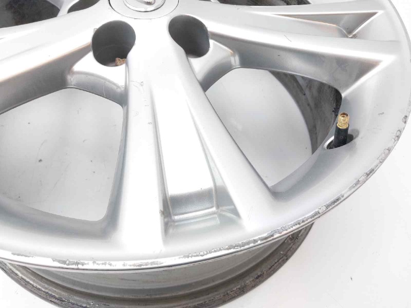 Recambio de llanta para lexus rx 400h referencia OEM IAM 4261A48020  