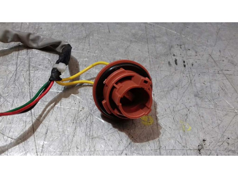 Recambio de portalamparas para kia carens ( ) concept referencia OEM IAM  LADO DERECHO EXTERIOR 