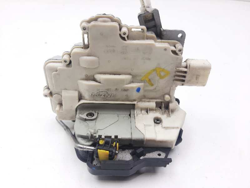 Recambio de cerradura puerta trasera derecha para seat exeo berlina (3r2) 2.0 tdi referencia OEM IAM   