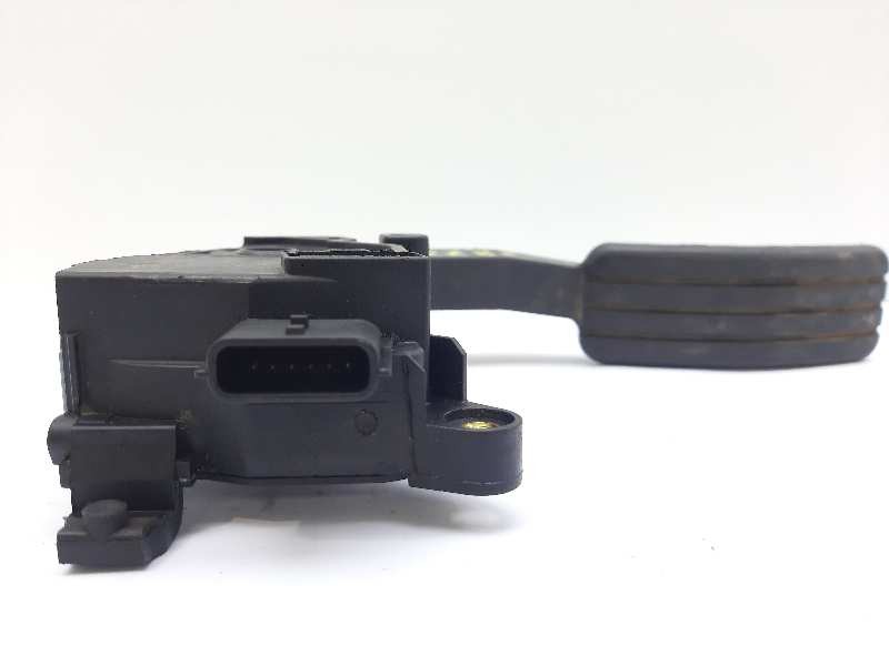 Recambio de potenciometro pedal para dacia dokker essential referencia OEM IAM 180023122R  