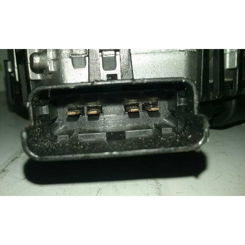 Recambio de motor limpia delantero para citroen berlingo station wagon xtr plus referencia OEM IAM 0390241621 BOSCH 