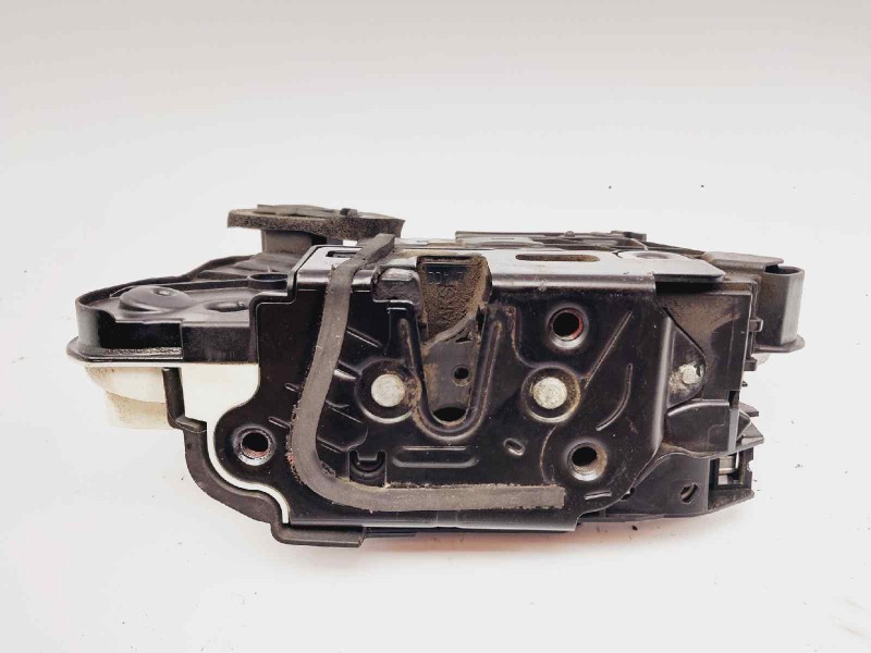Recambio de cerradura puerta delantera izquierda para volkswagen golf vi (5k1) gti referencia OEM IAM 5K1837015D  