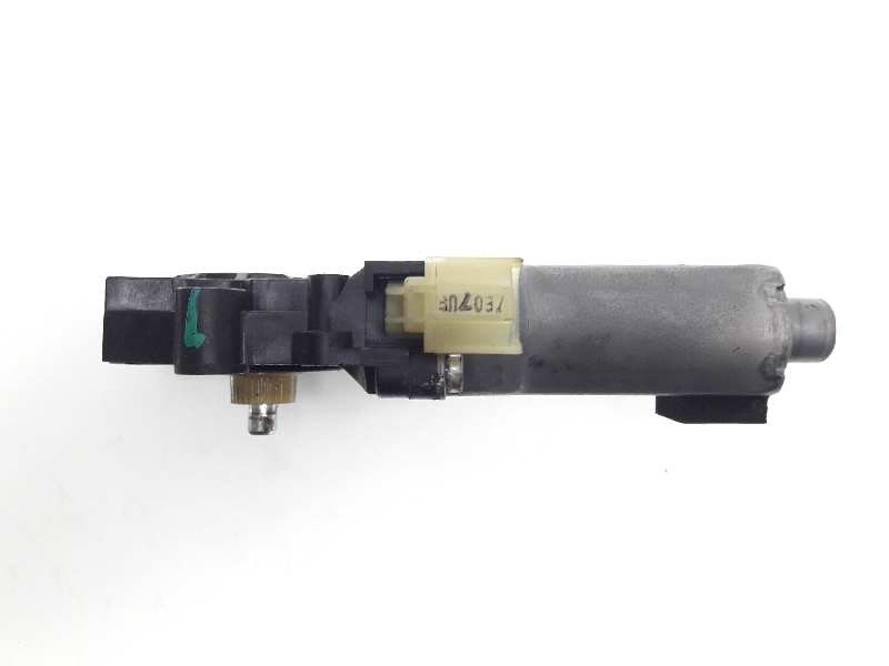 Recambio de motor elevalunas delantero derecho para kia carens (un) ex i referencia OEM IAM   