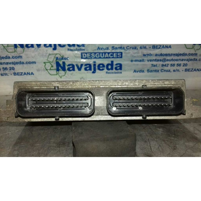 Recambio de centralita motor uce para renault clio ii fase i (b/cbo) 1.6 referencia OEM IAM 7700111874 SIEMENS S105280005