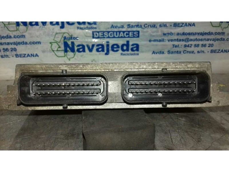 Recambio de centralita motor uce para renault clio ii fase i (b/cbo) 1.6 referencia OEM IAM 7700111874 SIEMENS S105280005