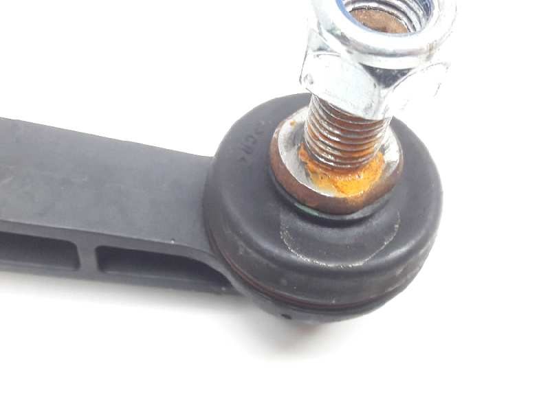 Recambio de bieleta estabilizadora delantera izquierda para opel astra h berlina cosmo referencia OEM IAM   