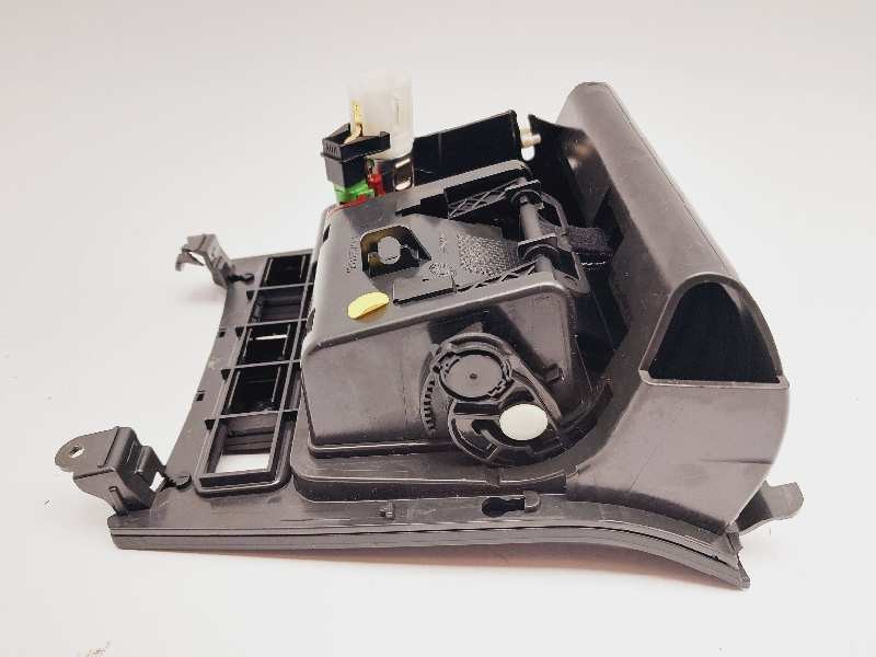 Recambio de cenicero para volkswagen golf vi (5k1) gti referencia OEM IAM 5K0857961  