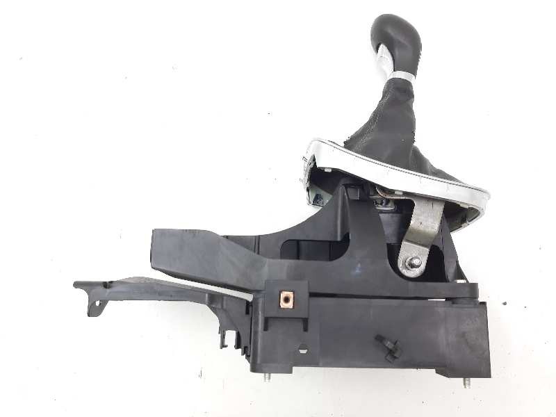 Recambio de palanca cambio para opel insignia sports tourer edition referencia OEM IAM 55563829  