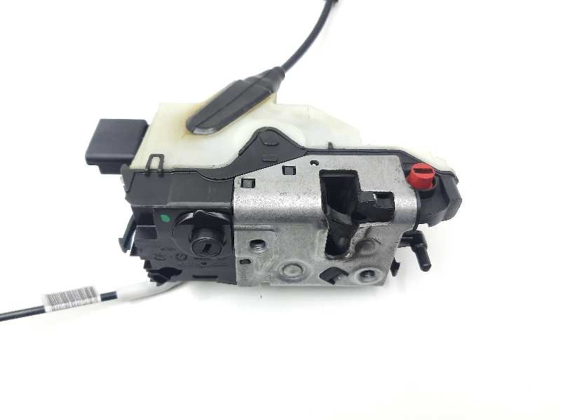 Recambio de cerradura puerta trasera derecha para peugeot 208 (p2) active referencia OEM IAM 9812501180  