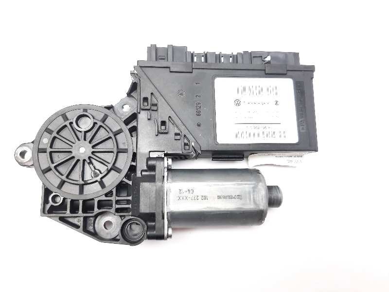 Recambio de motor elevalunas trasero izquierdo para volkswagen touareg (7la) tdi r5 referencia OEM IAM 7L0959795A  