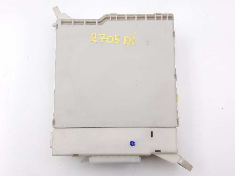 Recambio de modulo electronico para lexus is200 (ds2/is2) 220d referencia OEM IAM 8273053050 09776D119418 