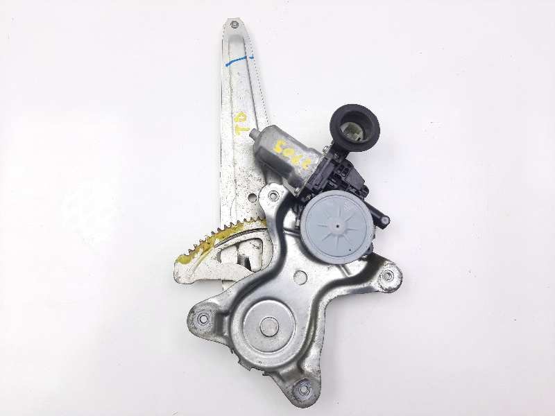 Recambio de elevalunas trasero derecho para lexus is200 (ds2/is2) 220d referencia OEM IAM 8572058010 0620401770 