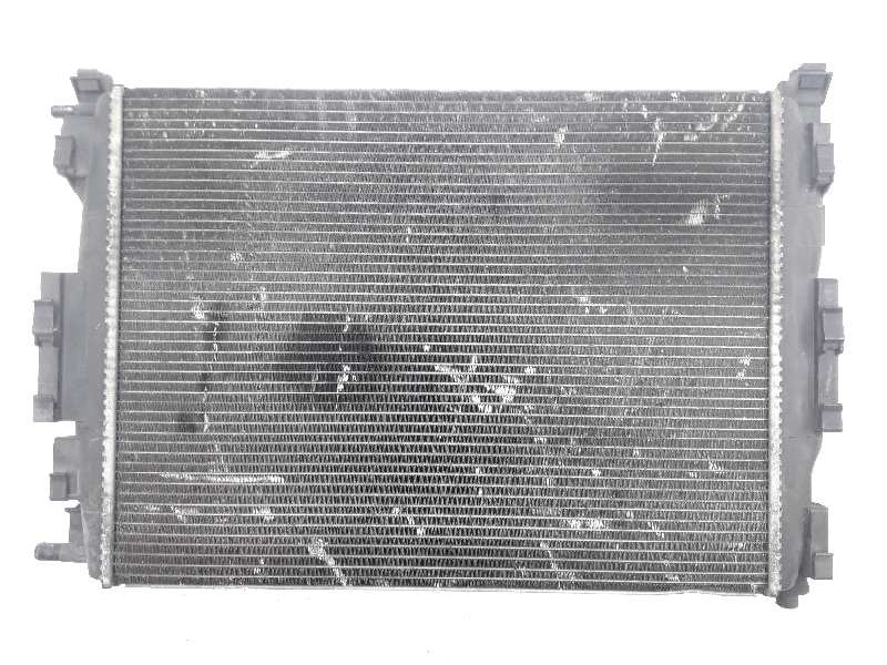 Recambio de radiador agua para renault megane ii berlina 3p emotion referencia OEM IAM 8200357536 8769630 