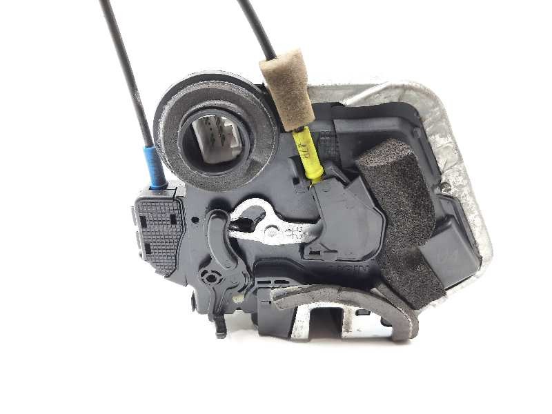 Recambio de cerradura puerta trasera derecha para lexus is200 (ds2/is2) 220d referencia OEM IAM   