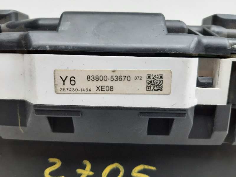 Recambio de cuadro instrumentos para lexus is200 (ds2/is2) 220d referencia OEM IAM 8380053670  