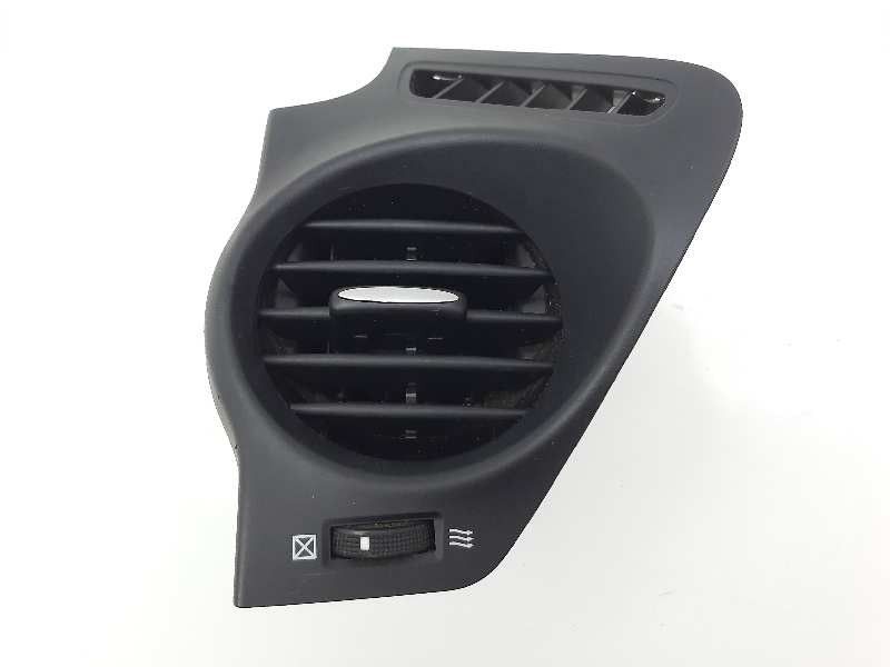 Recambio de rejilla aireadora para lexus is200 (ds2/is2) 220d referencia OEM IAM 556505304 GN7111345 