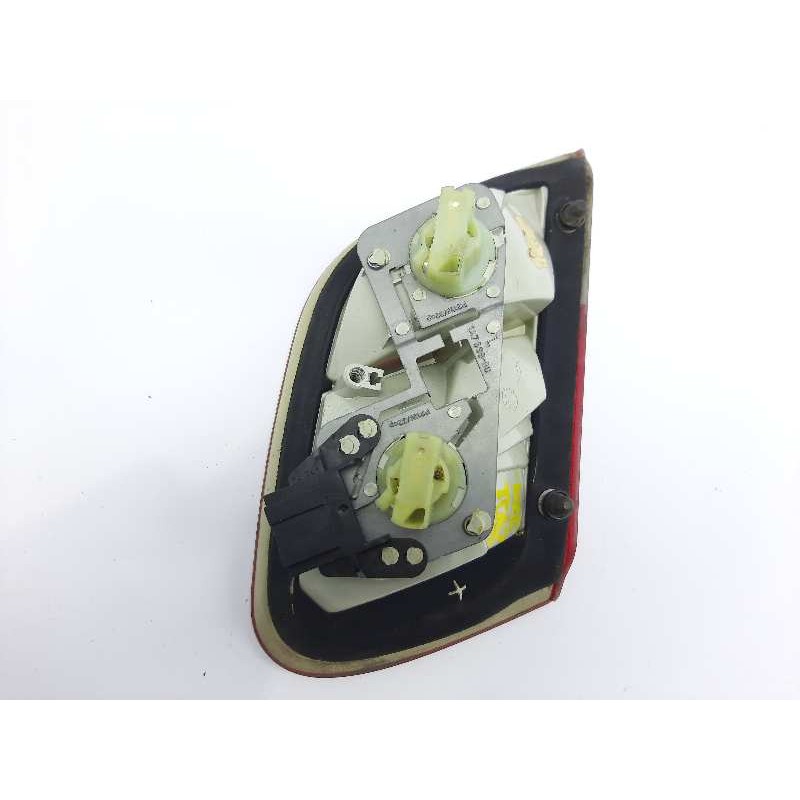 Recambio de piloto trasero izquierdo para mercedes clase clk (w208) coupe 230 compressor (208.347) referencia OEM IAM 2088200564