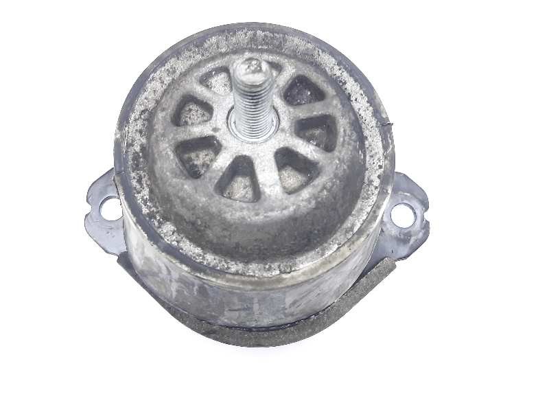 Recambio de soporte motor para volkswagen touareg (7la) tdi r5 referencia OEM IAM 7L6199131C  