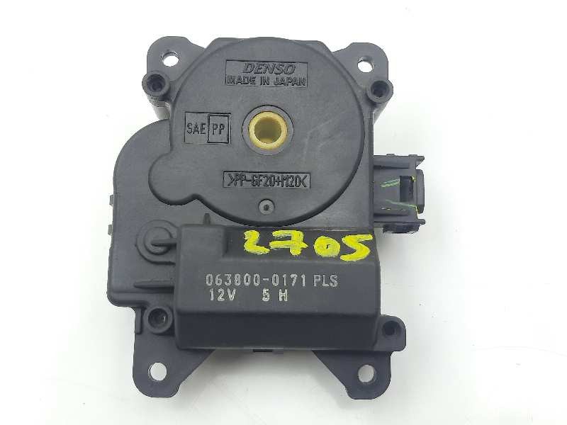 Recambio de motor apertura trampillas climatizador para lexus is200 (ds2/is2) 220d referencia OEM IAM 0638000171  
