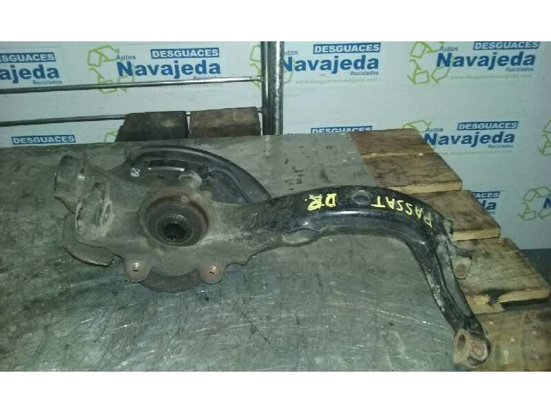 Recambio de mangueta delantera derecha para volkswagen passat berlina (3b2) 1.9 tdi referencia OEM IAM   