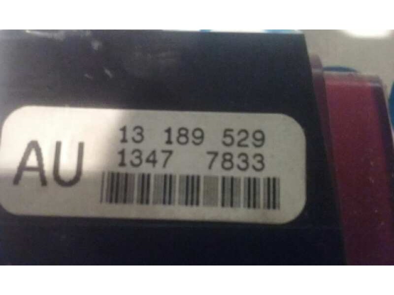 Recambio de warning para opel corsa d sport referencia OEM IAM 13189529  13477833