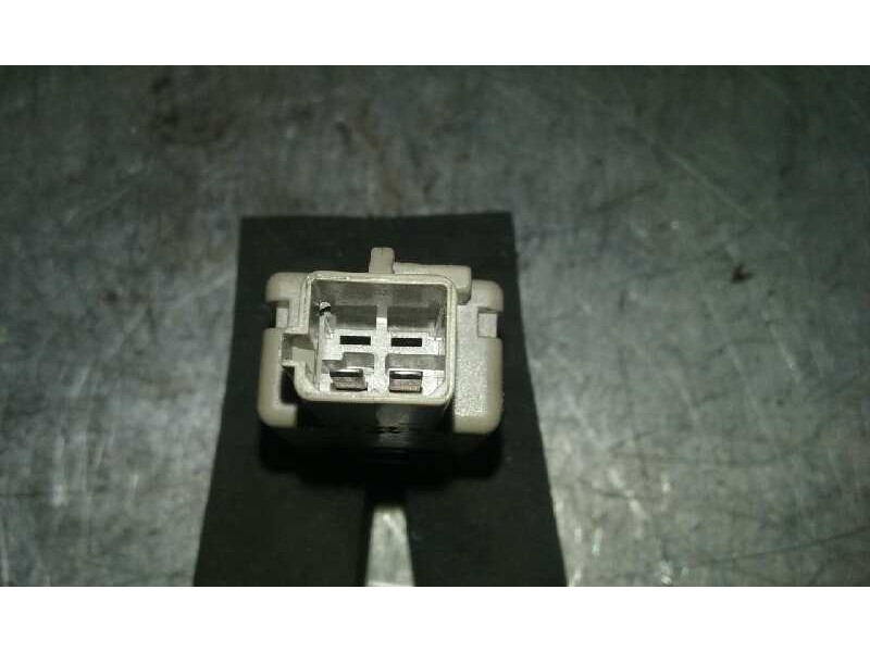Recambio de interruptor para fiat ducato caja cerrada 33, techo sobreelevado (06.2006) 130 (rs: 4035 mm h:2,7m) l4 referencia OE