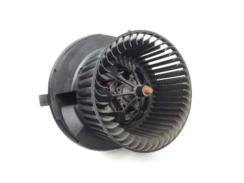 Recambio de motor calefaccion para volkswagen caddy furgón/kombi kombi referencia OEM IAM 1K1819015E  