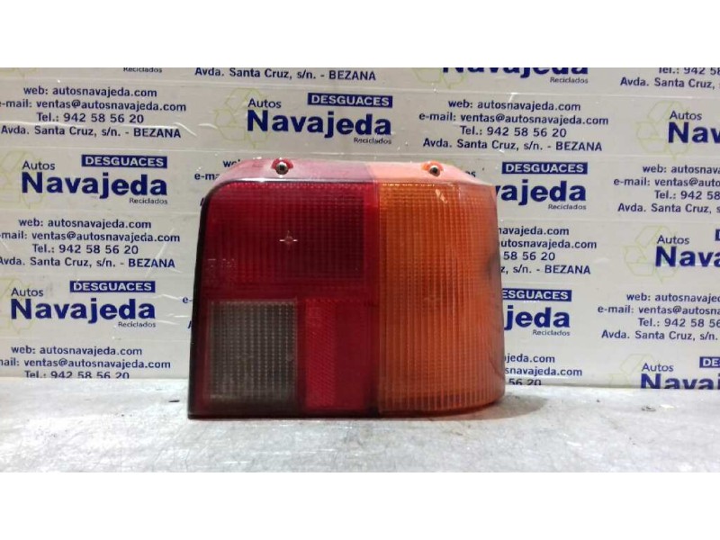 Recambio de piloto trasero derecho para peugeot 205 berlina referencia OEM IAM  AMBAR 