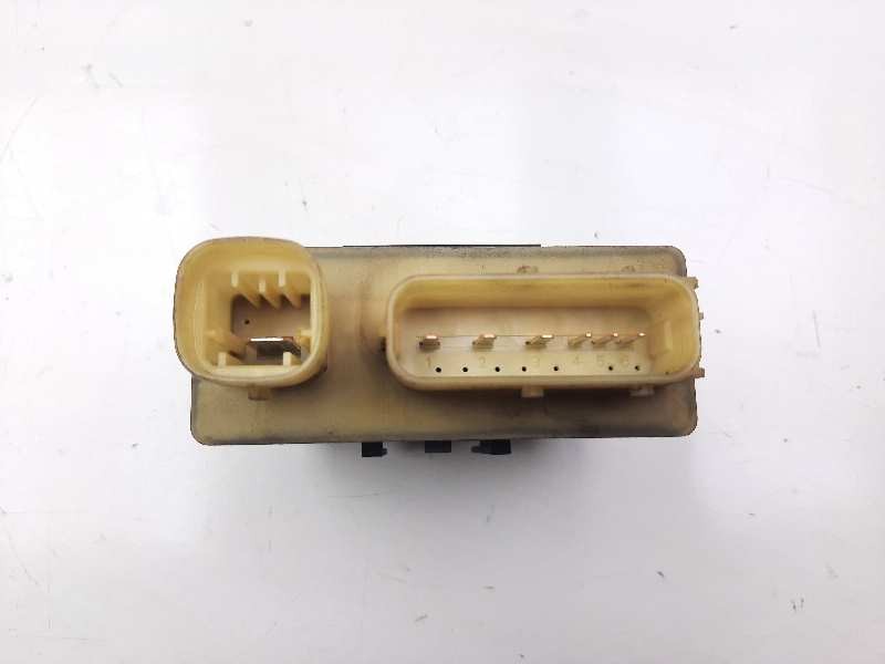 Recambio de caja precalentamiento para peugeot 207 urban referencia OEM IAM 9652021180 018010951 